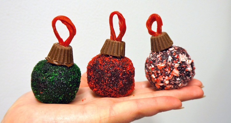 cake-ball-ornaments