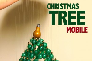 diy-christmas-tree-mobile