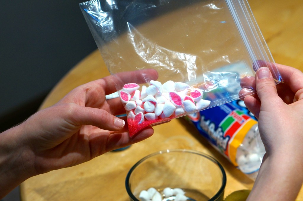 marshmallows-and-colored-sugar