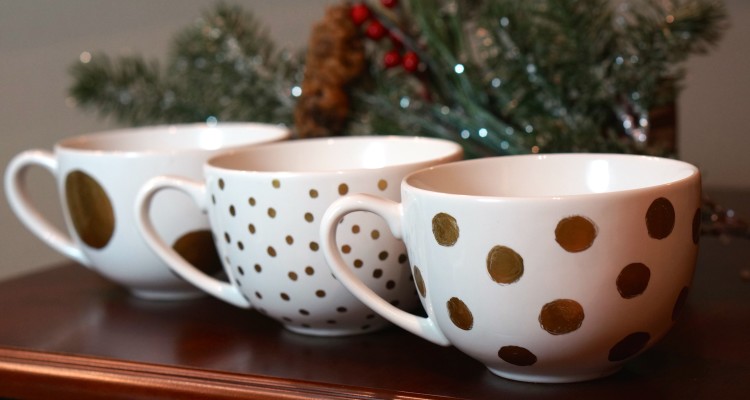 DIY-gold-polka-dot-mug