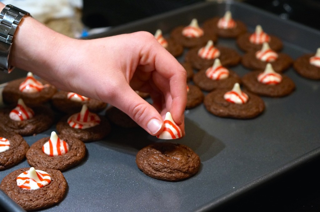 candy-cane-kiss-cookies