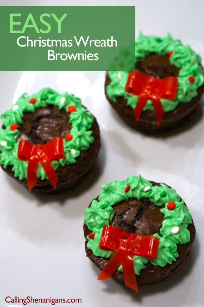 easy-christmas-wreath-brownies