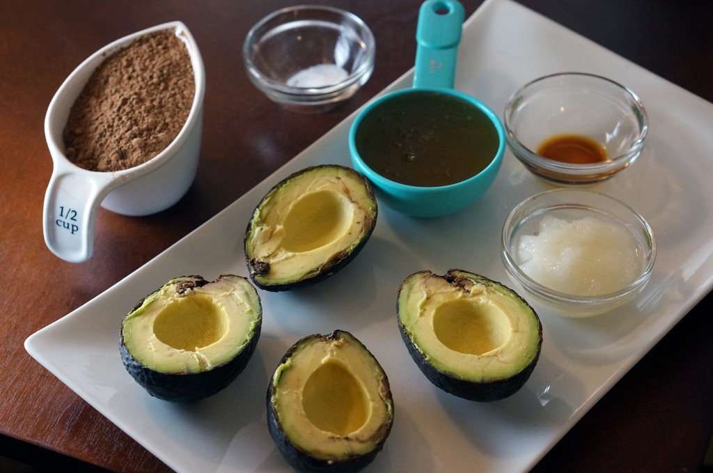 avocado-chocolate-icing-ingredients
