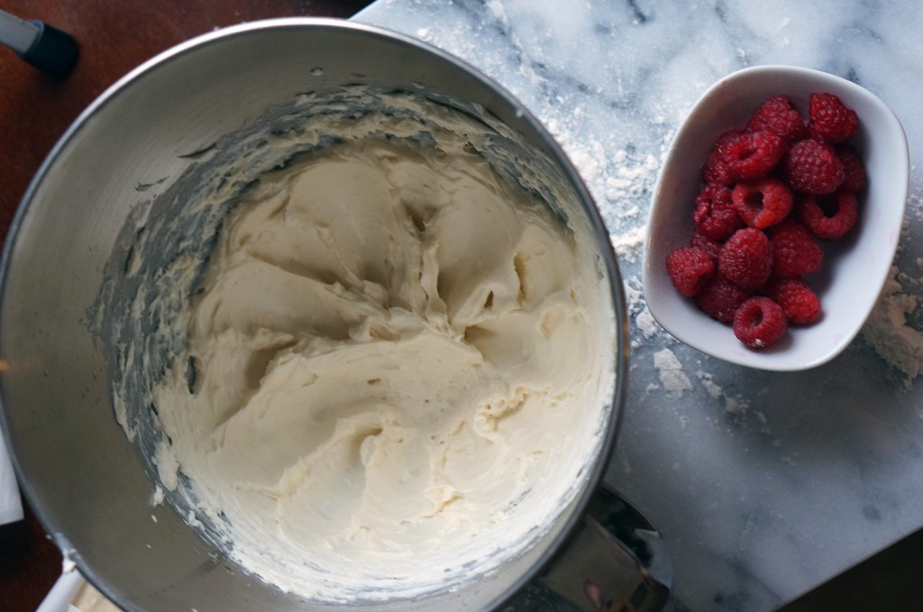 raspberry-creamcheese