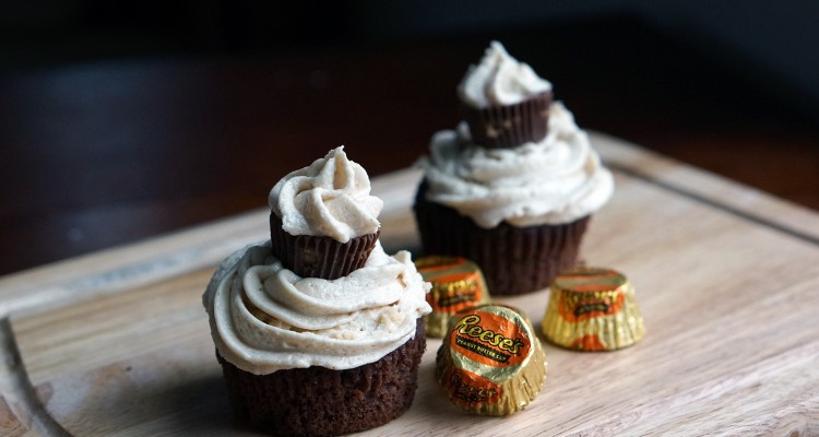 Reeses-cupcakes