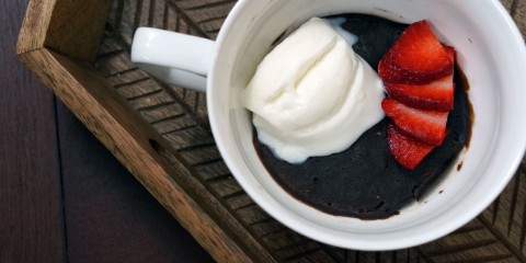 dark-chocolate-mug-cake