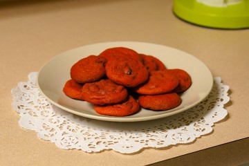pink-chocolate-chip-cookies