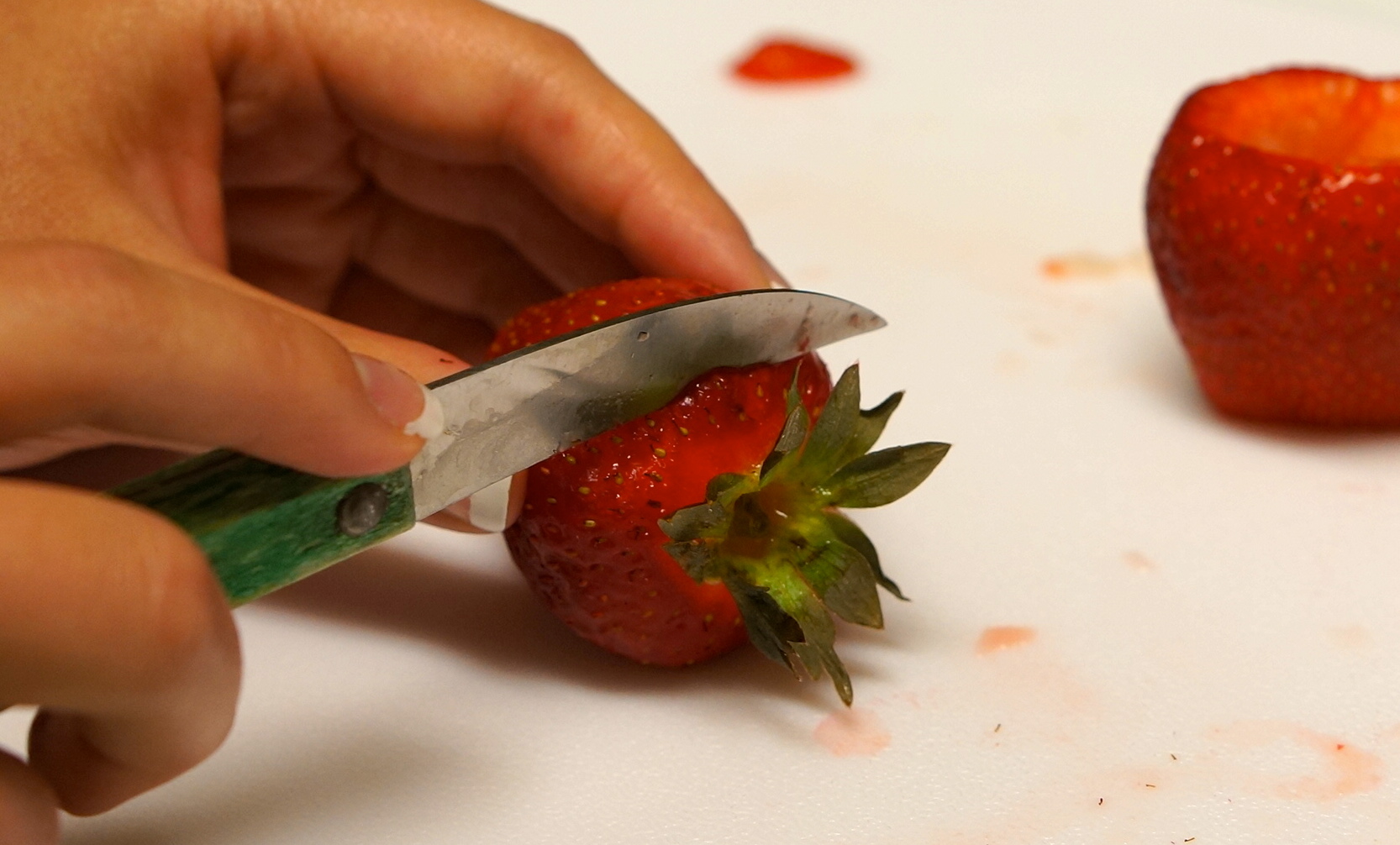 jello-shots-in-fruit