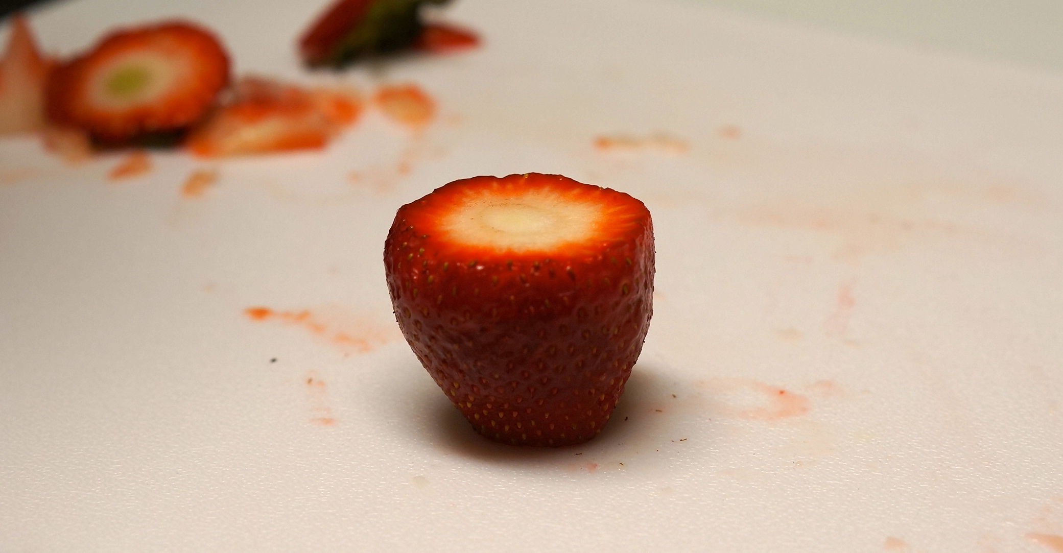 stand-up-strawberry