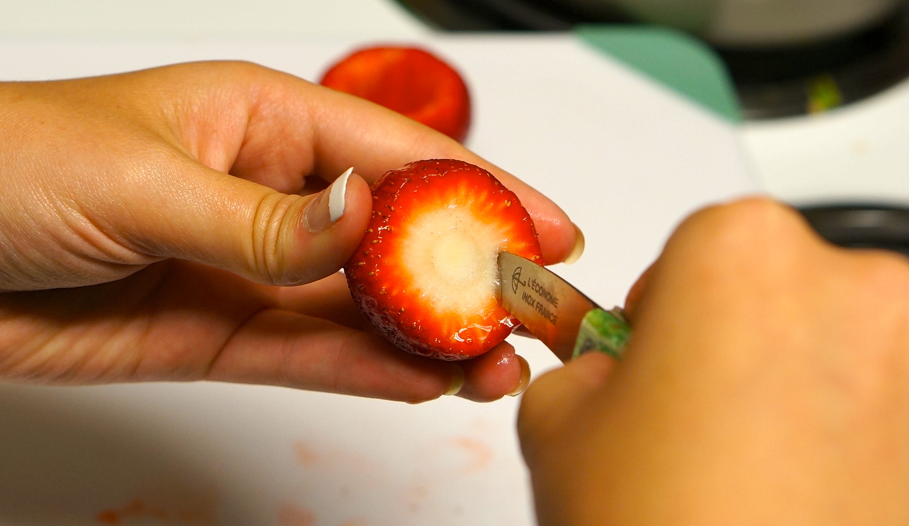 how-to-make-a-cup-out-of-a-strawberry