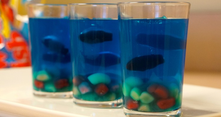 How-to-make-a-jello-aquarium