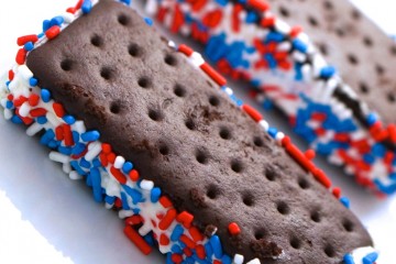 4th-of-july-ice-cream-sandwiches
