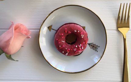 red-velvet-doughnuts